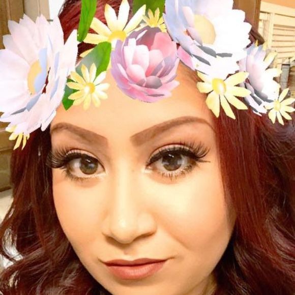 Meet your Posher, Flory - Picture 1 of 1