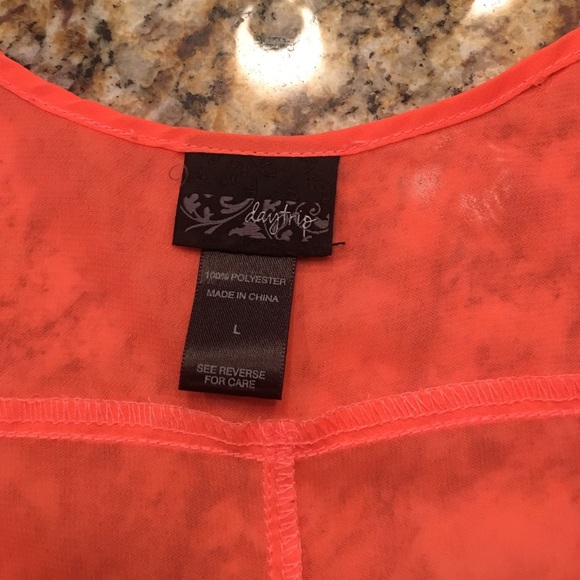 Tank - Picture 3 of 3