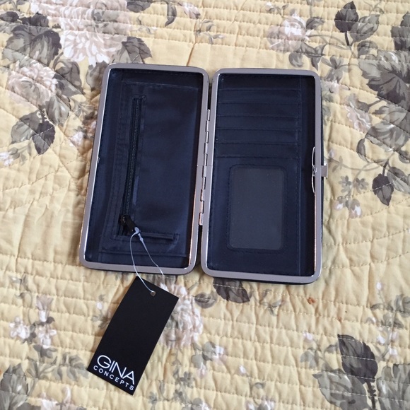 Wallet - Picture 2 of 2