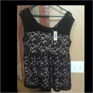 Torrid Plus size 0 black lace/nude lining top