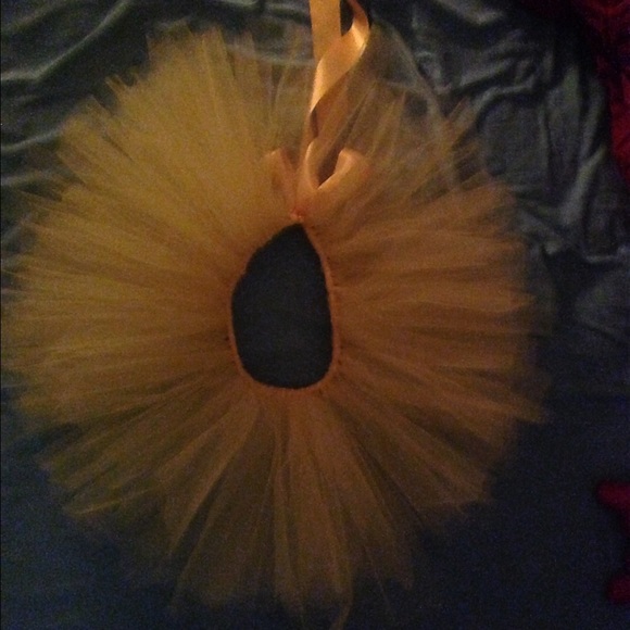 Custom tutus - Picture 3 of 4