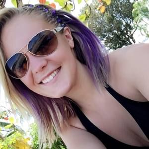 Meet your Posher, Abby