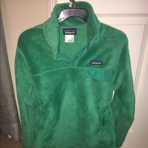 Patagonia fleece pullover