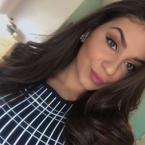 Meet your Posher, Marissa