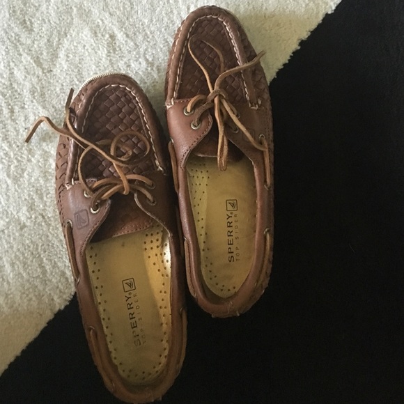 Brown braided sperry topsiders