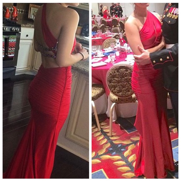 The entire dress