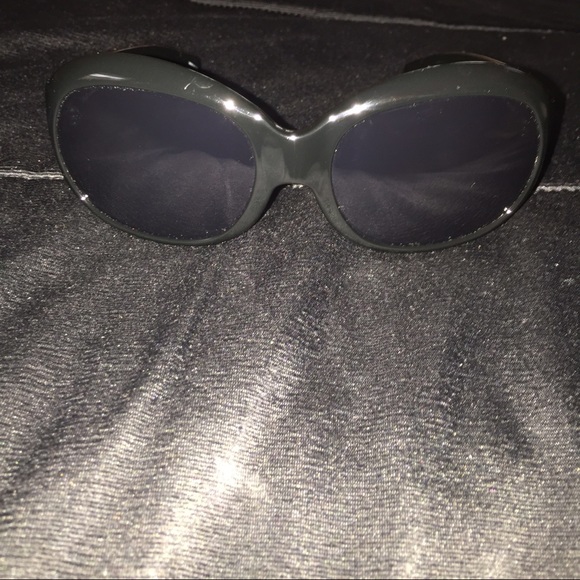 Black frame sunglasses by D&G