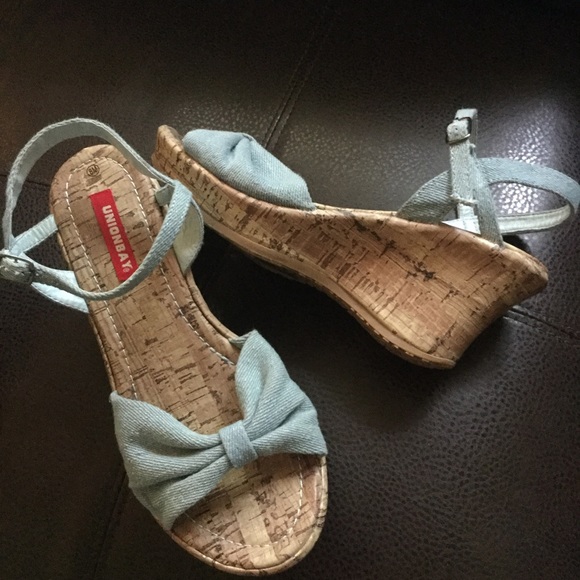 Unionbay Shoes - DENIM WEDGE SANDAL, Size 9 BRAND NEW
