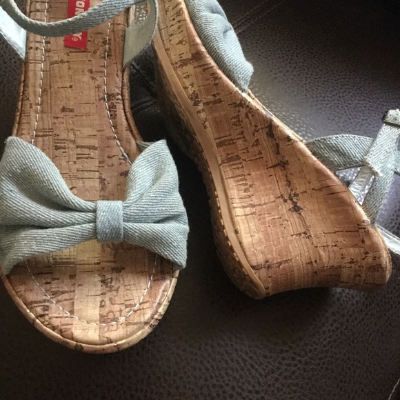 DENIM WEDGE SANDAL, Size 9 BRAND NEW - Picture 2 of 4