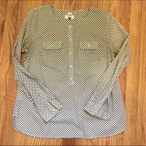 ✨SALE!✨LOFT Patterned Shirt