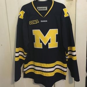 CCHA authentic Michigan hockey sweater (NWOT)