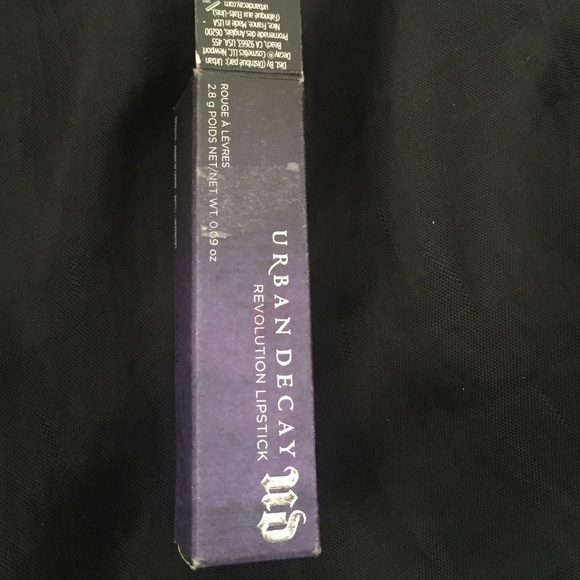 Urban decay revolution lipstick