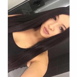 Meet your Posher, Britni