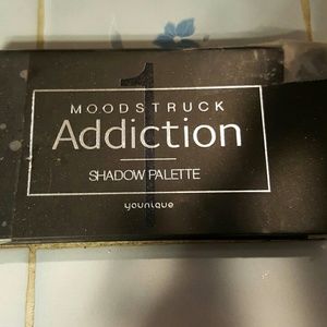 Used moodstruck addiction 1 pallette