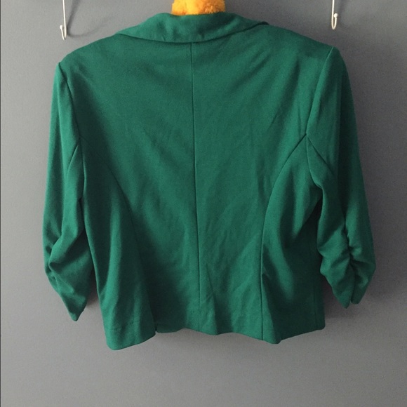 Emerald Blazer - Picture 3 of 3