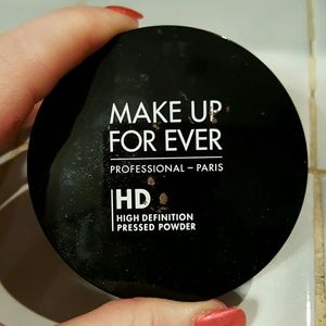 Make up forever HD POWDER