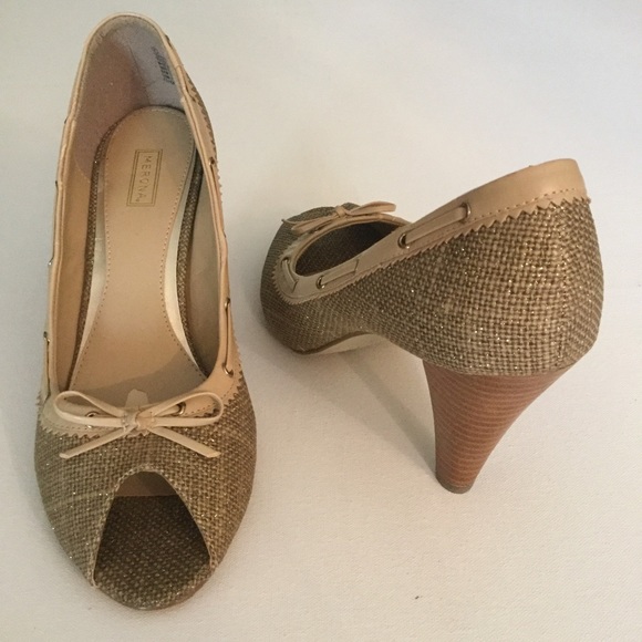 Merona Shoes - ADORABLE OPEN TOE PUMP W LACE DETAIL, SIZE 11