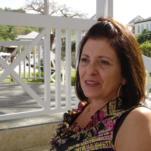 Meet your Posher, Karen