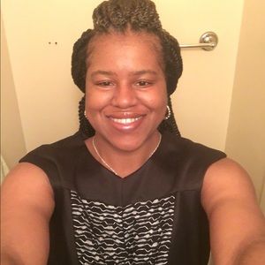 Meet your Posher, Denise