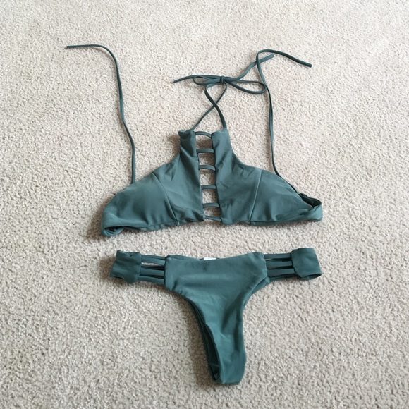 Halter cutout green string bikini set