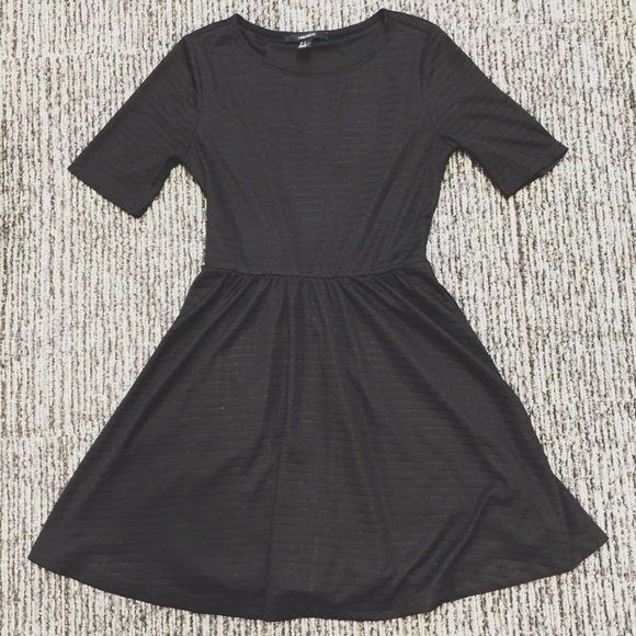 Forever 21 Black Dress