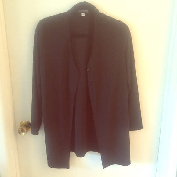 Staple: black DVF blazer!