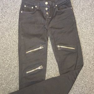 LF Black carmar jeans with zipper detail