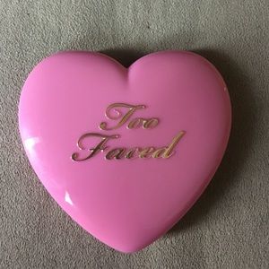 TOO FACED