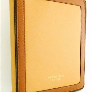 Michael Kors Electronic IPad Tablet Case