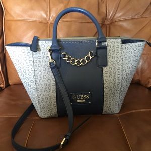 It's a Guess bag with wallet