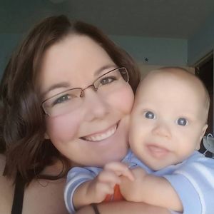 Meet your Posher, Desiree