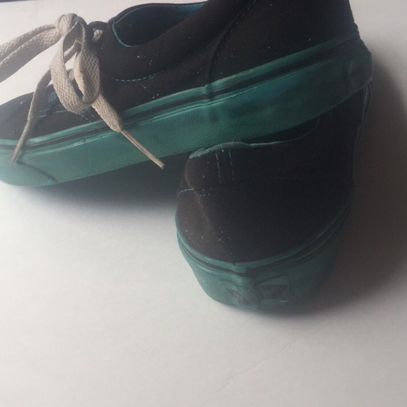 VANS BLUE AND BLACK - Picture 3 of 3