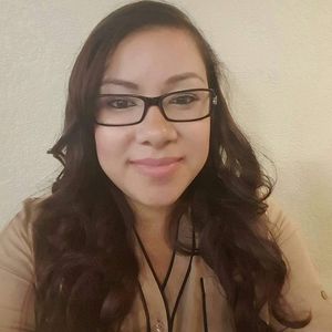 Meet your Posher, Perla