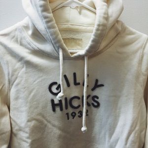 GILLY HICKS HOODIE