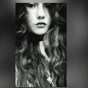 Meet your Posher, Sheila