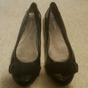 Black sz 8 1/2 naturalizer ballet flats