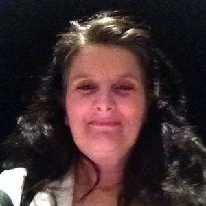 Meet your Posher, Lorrie