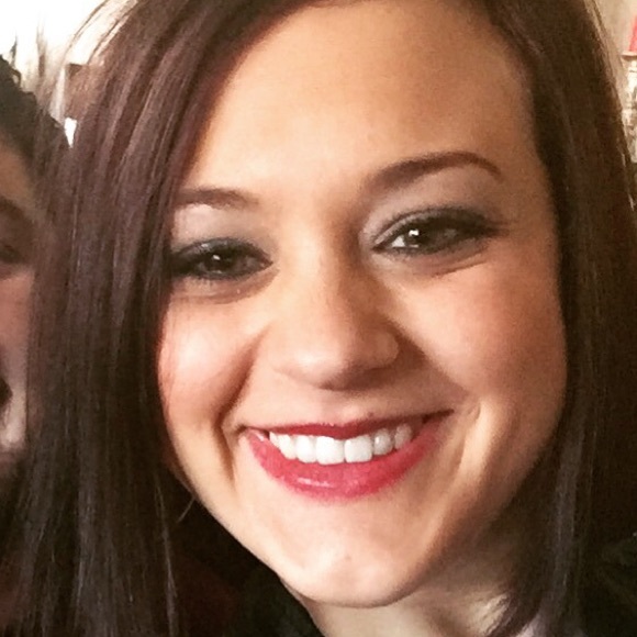 Meet your Posher, Christin - Picture 1 of 1
