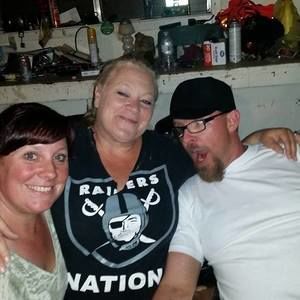 Meet your Posher, Leanne