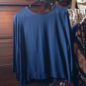 Navy blue top