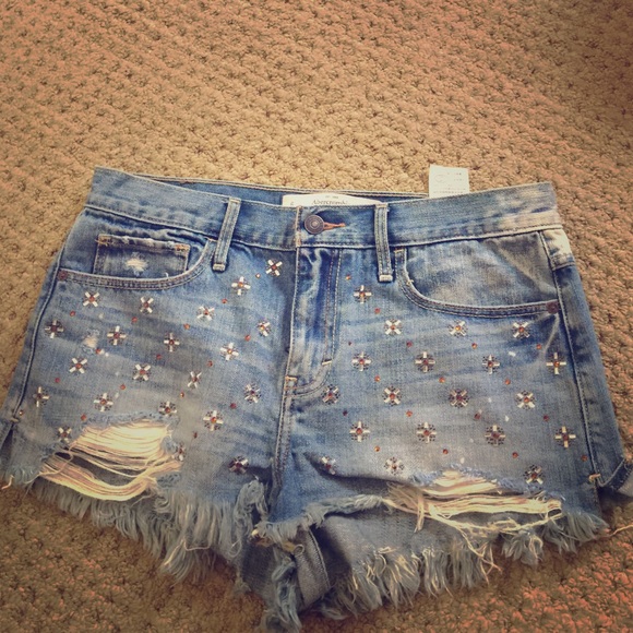 Abercrombie & Fitch short shorts