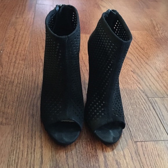 Chinese Laundry Heels