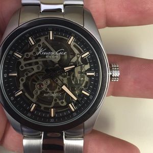Kennet cole new York automatic watch