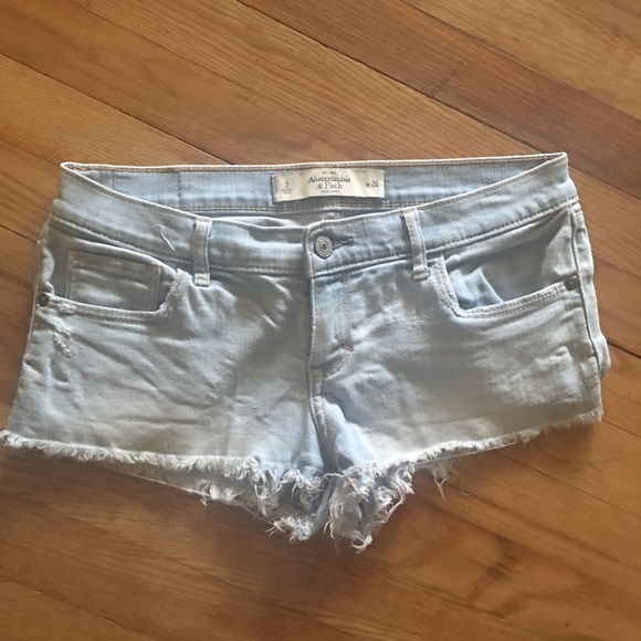Abercrombie and Fitch shorts - Picture 1 of 2