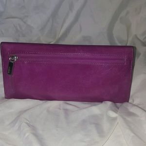 I have a new wallet!