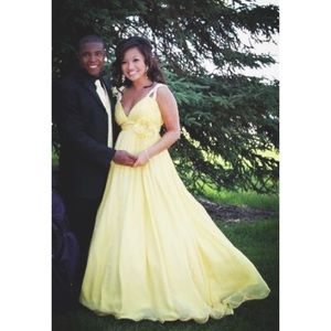 JOVANI A-line Chiffon Gown