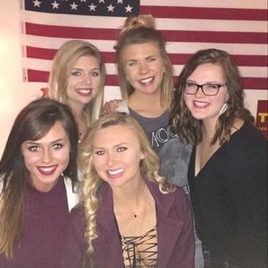 Meet your Posher, Hannah