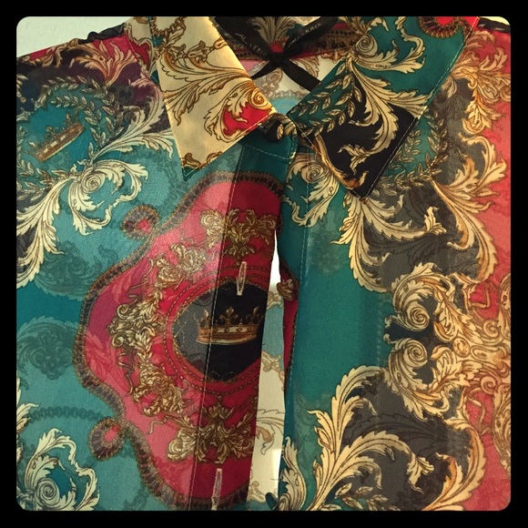 High low quarter length shirt - Picture 1 of 2