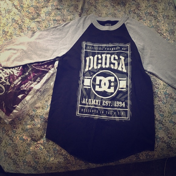 Three-quarter sleeve shirt