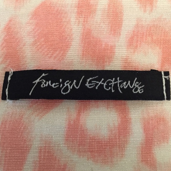 Foreign exchange pink leopard print mini skirt EUC - Picture 3 of 3